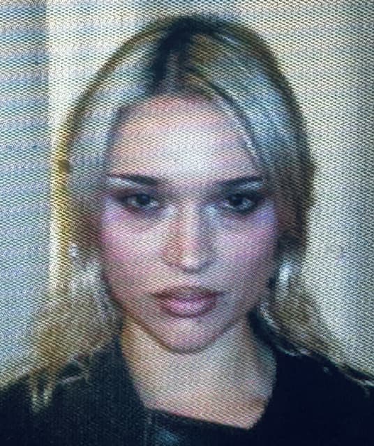 Lolo Zouaï